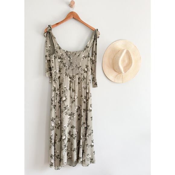 Reformation | Twilight Dress in Verde | Sz 6 - Picture 8 of 10